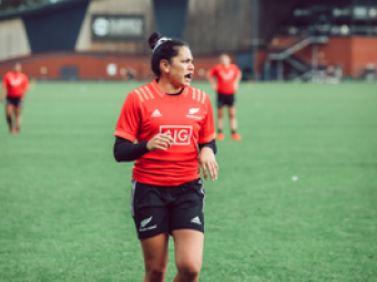 Cheyelle Robins Reti Black Ferns